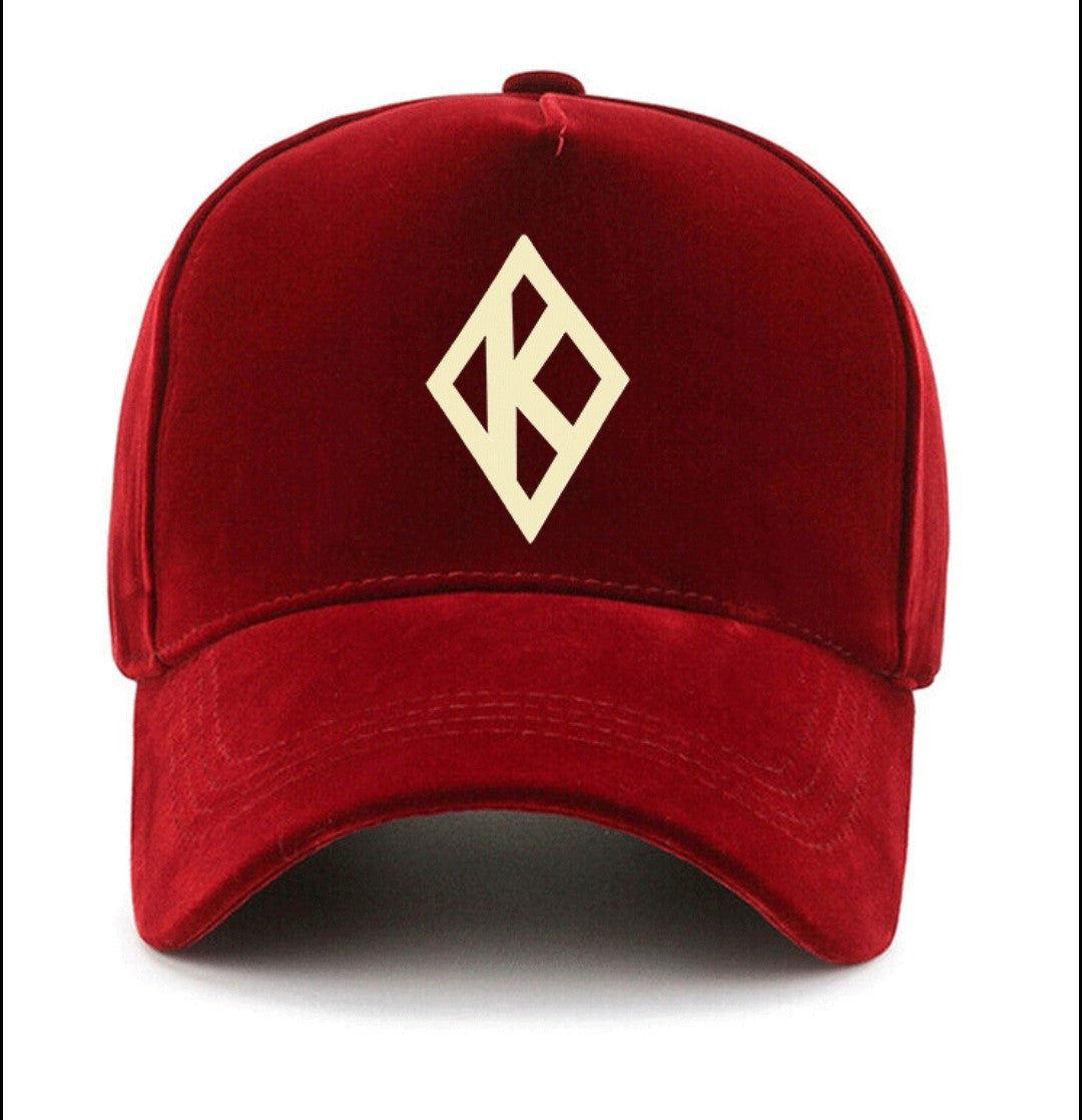 VELOUR KRIMSON AND KREAM DIAMOND HAT